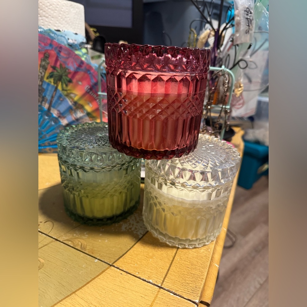 More candles Francesca’s! 3 good energy company! 1 sunset sky!